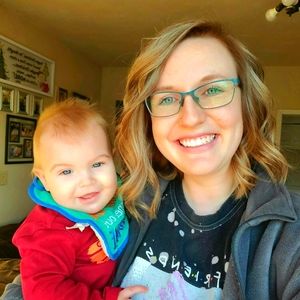 Meet your Posher, Caitlyn